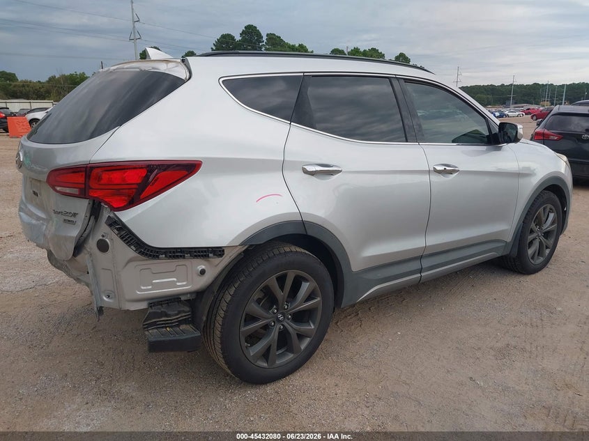 2017 Hyundai Santa fe VIN 5XYZW4LA5HG447026 IAAI salvage auction — REAR END, Salvage Title, sold $4,150 on 2026-07-30 (photo 4)