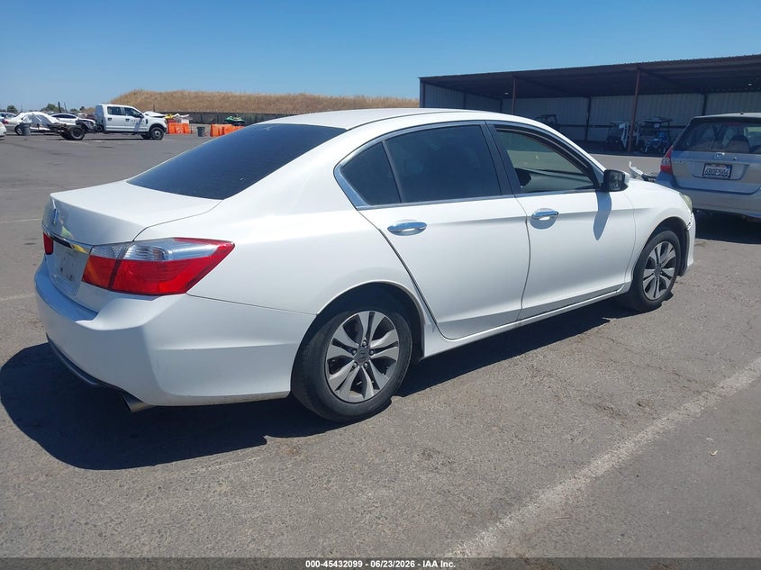 2014 Honda Accord VIN 1HGCR2F31EA279882 IAAI salvage auction — LEFT SIDE, Salvage Title, sold $1,400 on 2026-07-20 (photo 4)