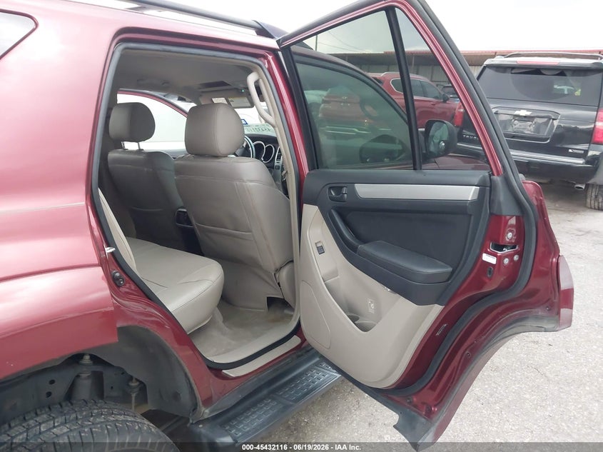 2006 Toyota 4runner VIN JTEZU14R768043038 IAAI salvage auction — LEFT FRONT, Salvage (Texas), sold $2,500 on 2026-07-29 (photo 8)