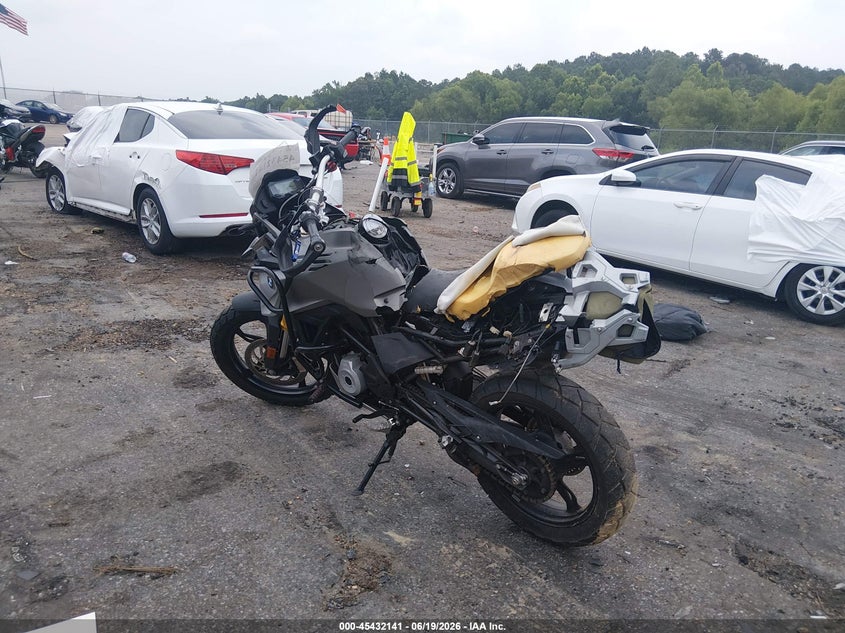 2018 BMW G 310 VIN WB30G1201JR824508 IAAI salvage auction — ROLLOVER, Salvage (Mississippi), sold $375 on 2026-07-15 (photo 3)