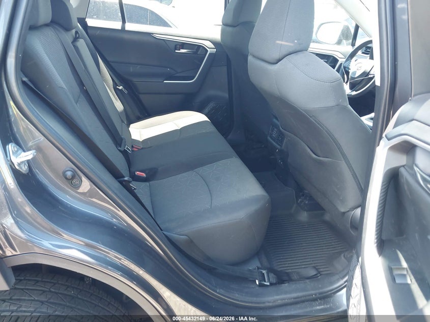 2021 Toyota Rav 4 VIN 2T3P1RFVXMW243691 IAAI salvage auction — FRONT END, Salvage (Idaho), sold $7,700 on 2026-07-31 (photo 8)