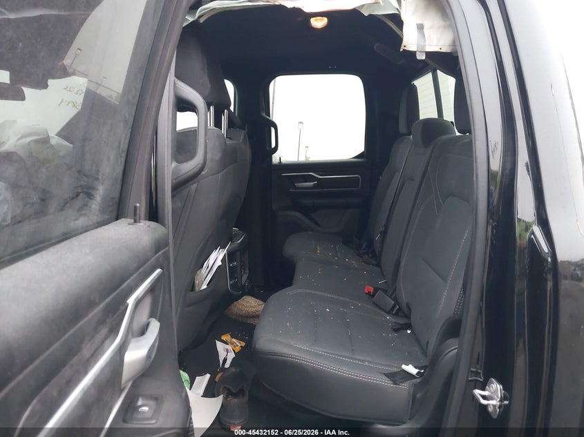 2022 Ram 1500 VIN 1C6RREBTXNN275894 IAAI salvage auction — LEFT FRONT, Salvage Title, sold $4,950 on 2026-07-24 (photo 8)