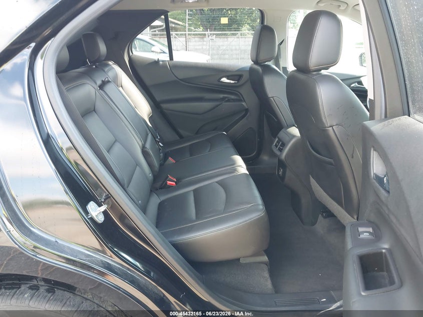 2020 Chevrolet Equinox VIN 2GNAXKEVXL6175066 IAAI salvage auction — FRONT END, Salvage Title, sold $3,700 on 2026-07-24 (photo 8)