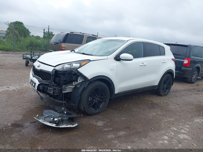2018 Kia Sportage VIN KNDPMCACXJ7426686 IAAI salvage auction — LEFT FRONT, Salvage Title, sold $3,450 on 2026-07-21 (photo 2)