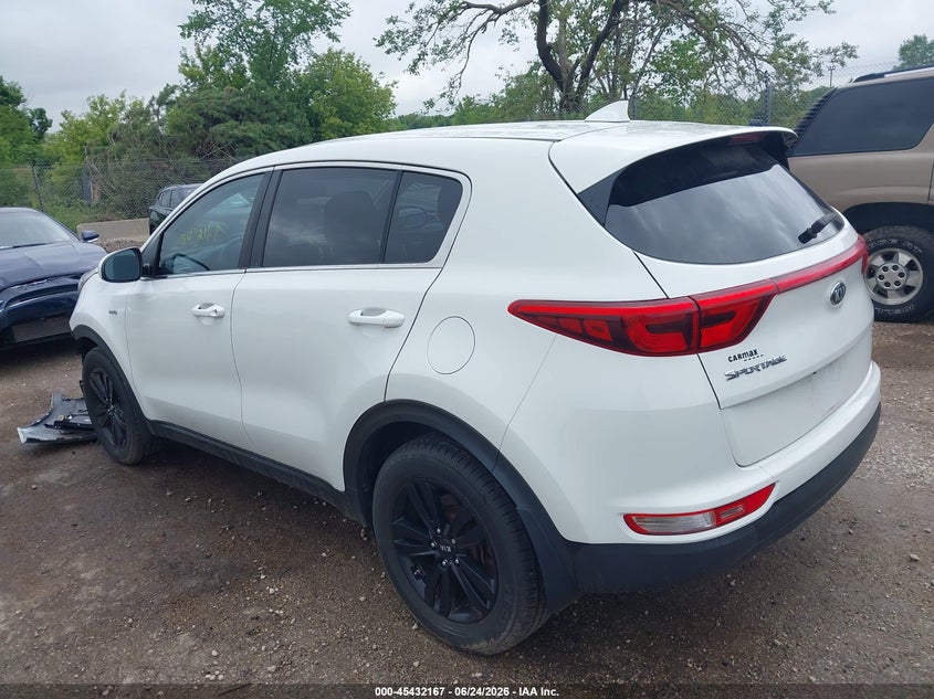 2018 Kia Sportage VIN KNDPMCACXJ7426686 IAAI salvage auction — LEFT FRONT, Salvage Title, sold $3,450 on 2026-07-21 (photo 3)