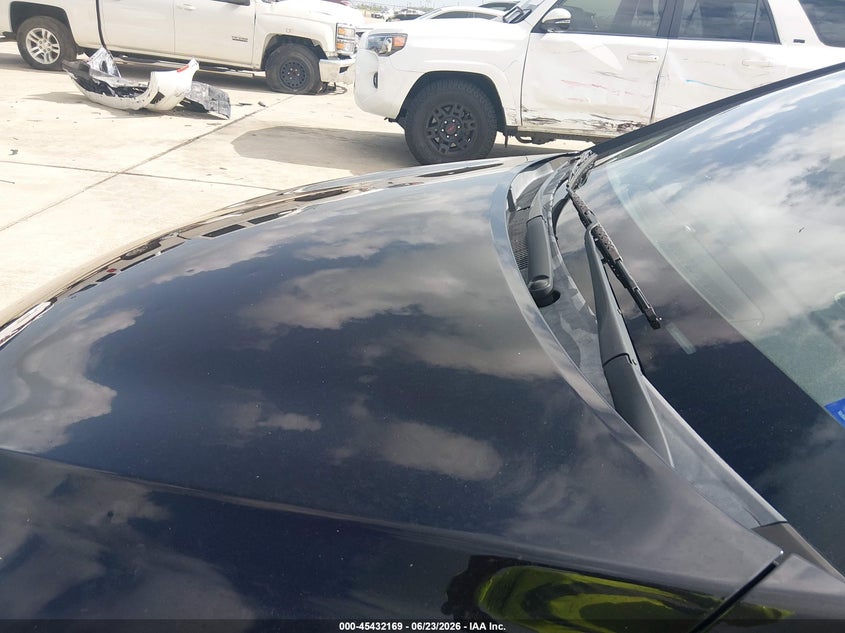 2018 Hyundai Elantra VIN KMHD04LB8JU665773 IAAI salvage auction — HAIL, Original (Texas), sold $1,500 on 2026-07-24 (photo 6)
