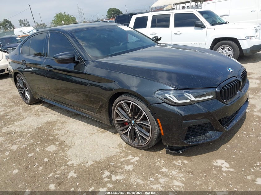 2023 BMW 5er VIN WBA53BJ06PWY13676 IAAI salvage auction — LEFT SIDE, Salvage Title, sold $19,800 on 2026-08-03 (photo 1)