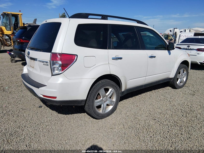 2010 Subaru Forester VIN JF2SH6CC8AH805792 IAAI salvage auction — NORMAL WEAR, Clear - Public Restricted (Oregon), sold $2,850 on 2026-07-13 (photo 4)
