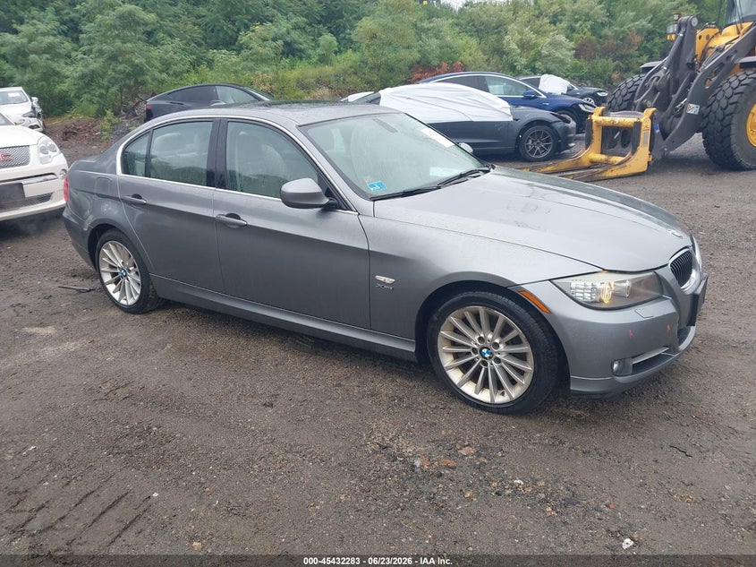 2011 BMW 3 series VIN WBAPL5G59BNN21936 IAAI salvage auction — LEFT SIDE, Salvage (Rhode Island), sold $375 on 2026-08-04 (photo 1)
