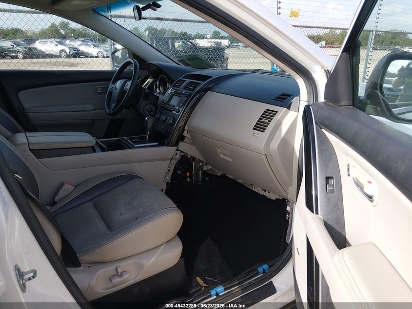 2010 Mazda Cx-9 VIN JM3TB2MAXA0220227 IAAI salvage auction — NORMAL WEAR, Clear (Louisiana), sold $425 on 2026-07-20 (photo 5)