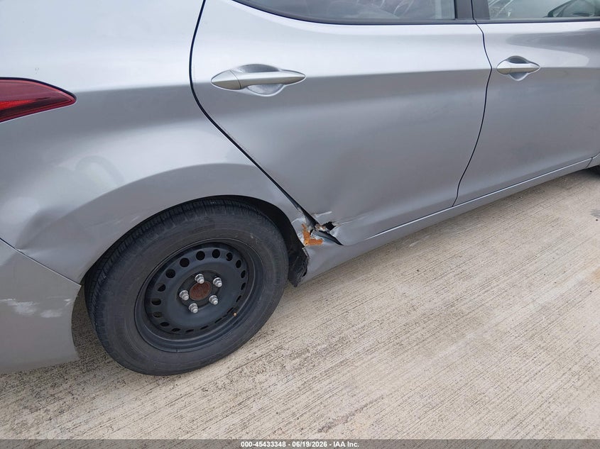 2016 Hyundai Elantra VIN 5NPDH4AE4GH741535 IAAI salvage auction — RIGHT SIDE, Salvage (Texas), sold $1,350 on 2026-07-10 (photo 6)