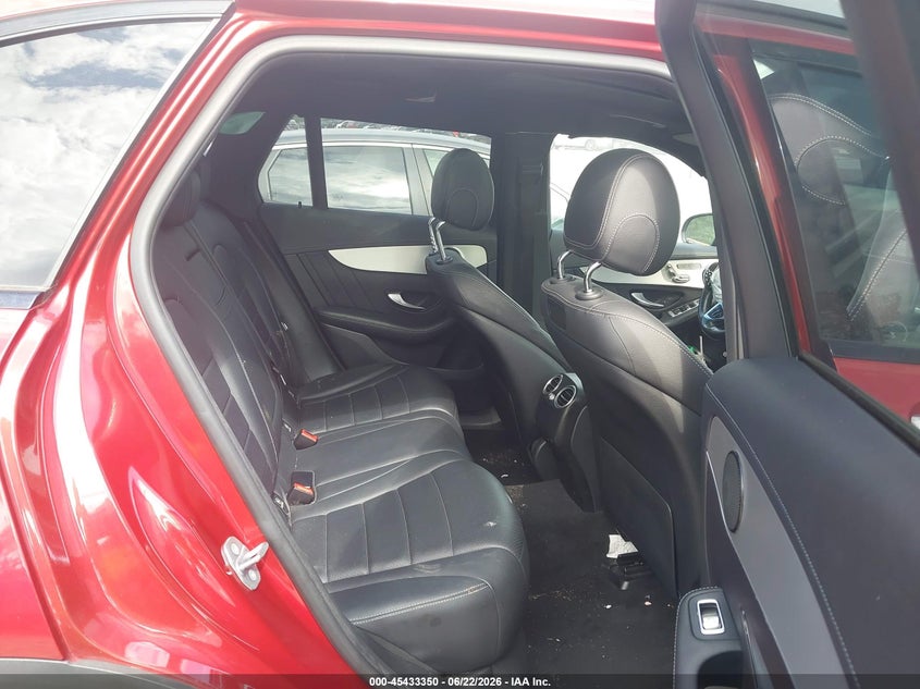 2019 Mercedes-benz Glc VIN WDC0G4JB5KV121187 IAAI salvage auction — FRONT END, Salvage (Georgia), sold $1,600 on 2026-07-28 (photo 8)