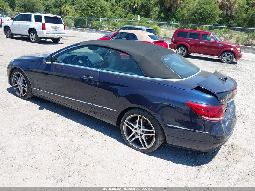 2014 Mercedes-benz E-klasse VIN WDDKK5KF1EF248639 IAAI salvage auction — REAR END, Salvage Title, sold $1,100 on 2026-07-30 (photo 3)