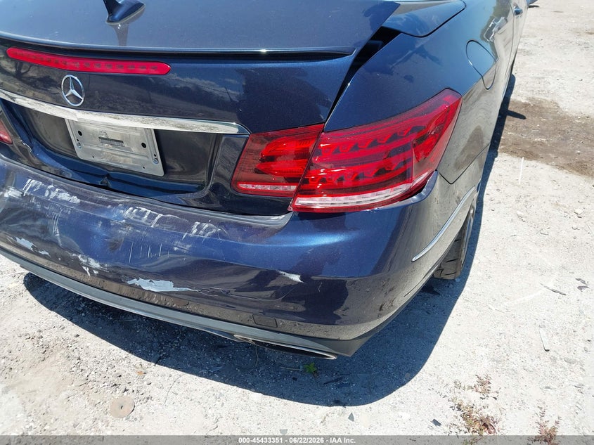 2014 Mercedes-benz E-klasse VIN WDDKK5KF1EF248639 IAAI salvage auction — REAR END, Salvage Title, sold $1,100 on 2026-07-30 (photo 6)