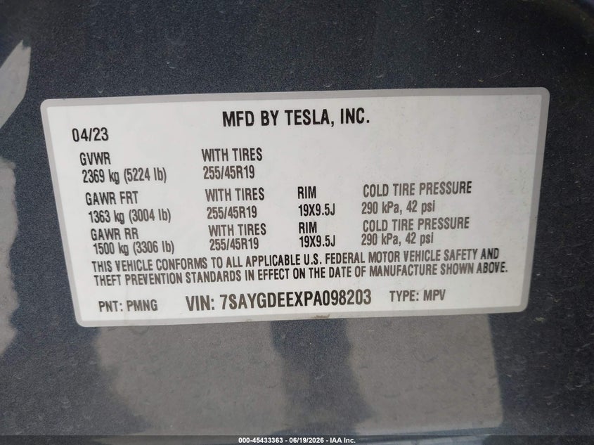 2023 Tesla Model y VIN 7SAYGDEEXPA098203 IAAI salvage auction — RIGHT FRONT, Salvage (Texas), sold $9,500 on 2026-07-16 (photo 9)