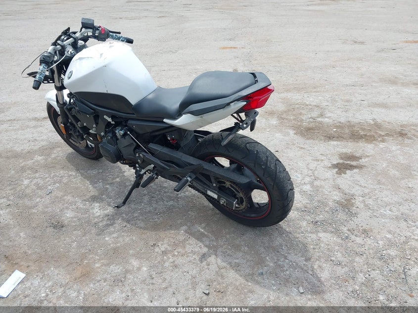 2012 Yamaha Fz VIN JYARJ18E3CA008386 IAAI salvage auction — SIDE, Salvage (Oklahoma), sold $1,375 on 2026-07-15 (photo 3)