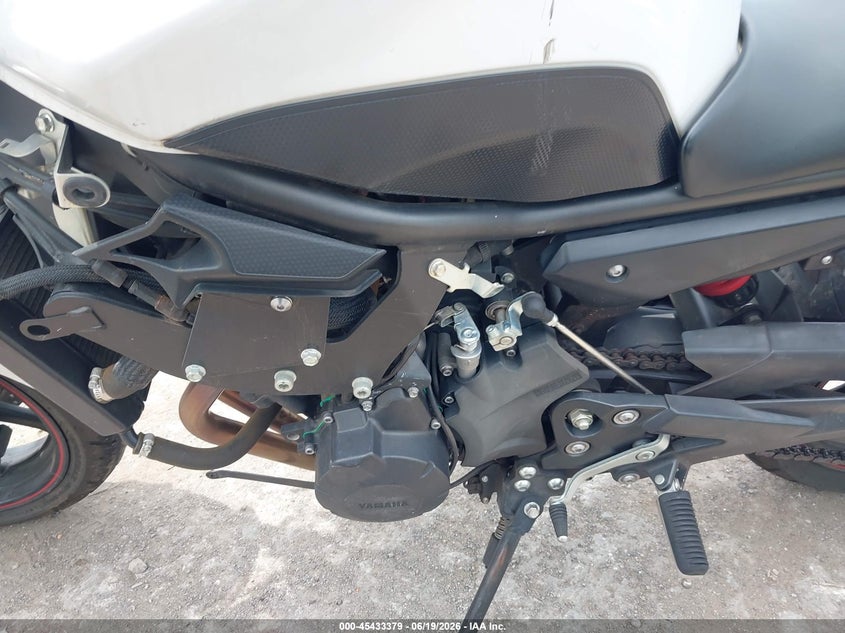 2012 Yamaha Fz VIN JYARJ18E3CA008386 IAAI salvage auction — SIDE, Salvage (Oklahoma), sold $1,375 on 2026-07-15 (photo 9)