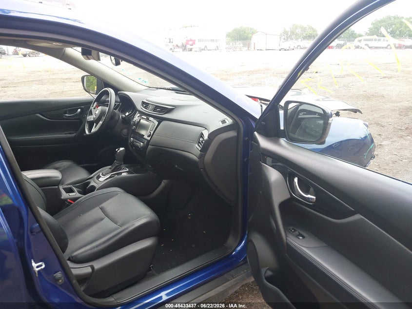 2018 Nissan Rogue VIN JN8AT2MVXJW354706 IAAI salvage auction — FRONT END, Clear (Indiana), sold $3,900 on 2026-07-22 (photo 5)