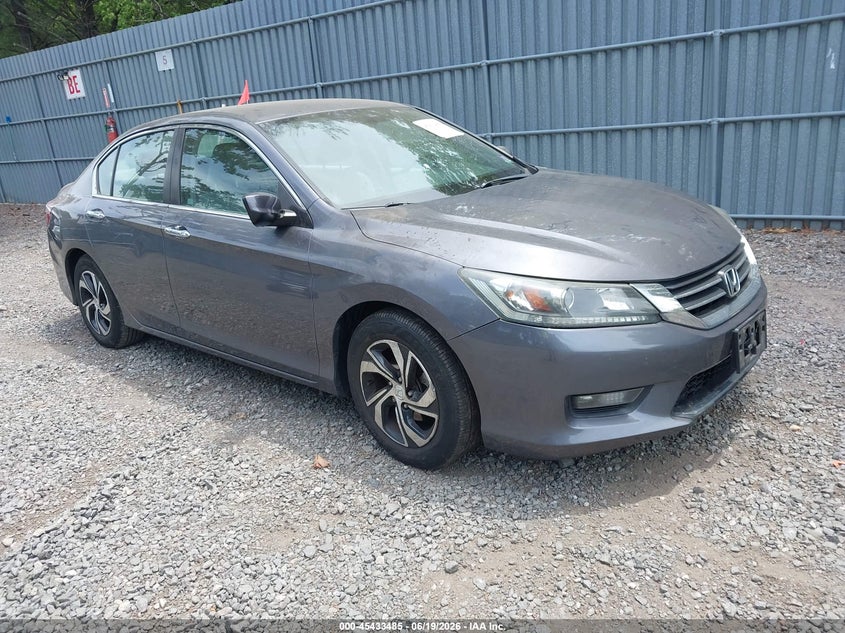 2017 Honda Accord VIN 1HGCR2F32HA132541 IAAI salvage auction — SIDE, Salvage (Idaho), sold $3,850 on 2026-07-10 (photo 1)