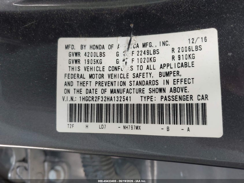 2017 Honda Accord VIN 1HGCR2F32HA132541 IAAI salvage auction — SIDE, Salvage (Idaho), sold $3,850 on 2026-07-10 (photo 9)