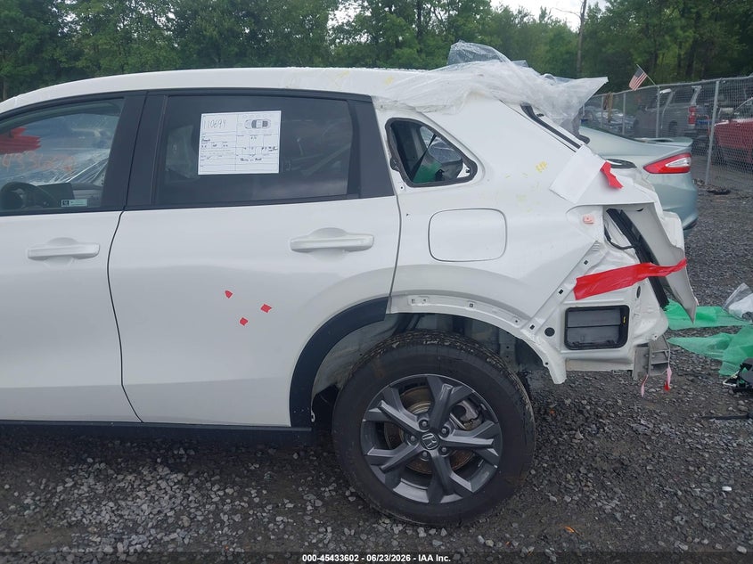 2026 Honda Hr-v VIN 3CZRZ2H34TM710473 IAAI salvage auction — REAR END, Salvage Title, sold $7,100 on 2026-07-28 (photo 6)