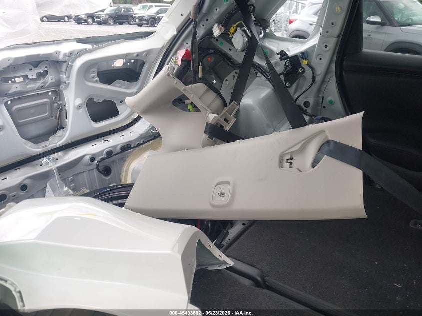 2026 Honda Hr-v VIN 3CZRZ2H34TM710473 IAAI salvage auction — REAR END, Salvage Title, sold $7,100 on 2026-07-28 (photo 8)