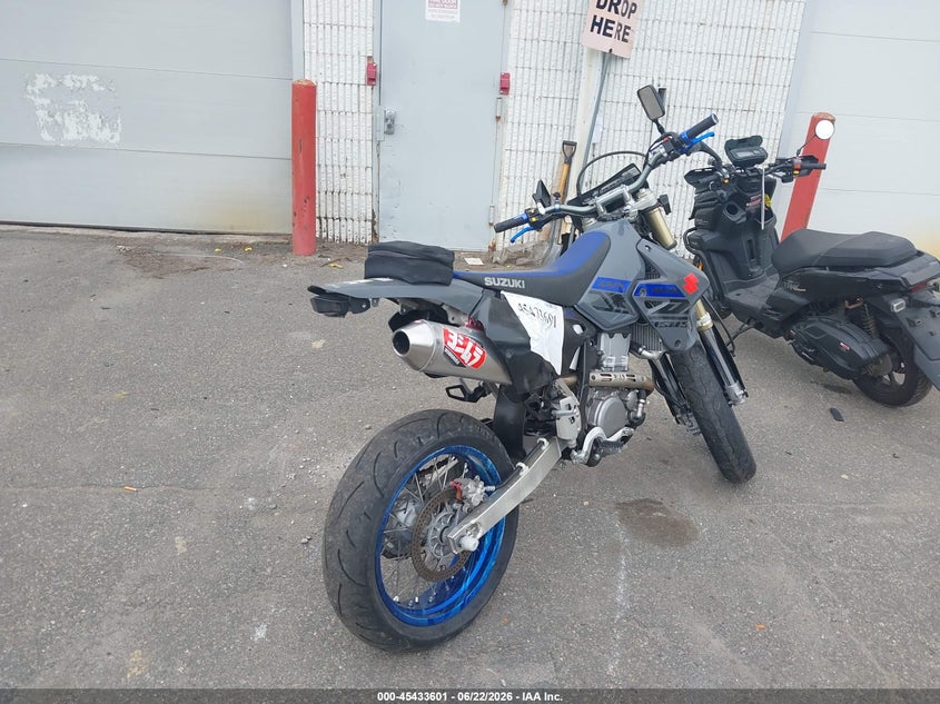 2020 Suzuki Dr-z400 VIN JS1SK44A9L7102142 IAAI salvage auction — FRONT END, Salvage Title, sold $1,800 on 2026-09-11 (photo 4)