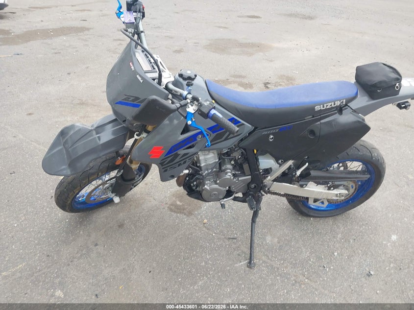 2020 Suzuki Dr-z400 VIN JS1SK44A9L7102142 IAAI salvage auction — FRONT END, Salvage Title, sold $1,800 on 2026-09-11 (photo 9)