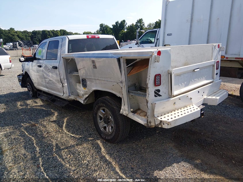2024 Ram 2500 VIN 3C7WR5HJ2RG274760 IAAI salvage auction — LEFT SIDE, Salvage (North Carolina), sold $8,150 on 2026-07-29 (photo 3)