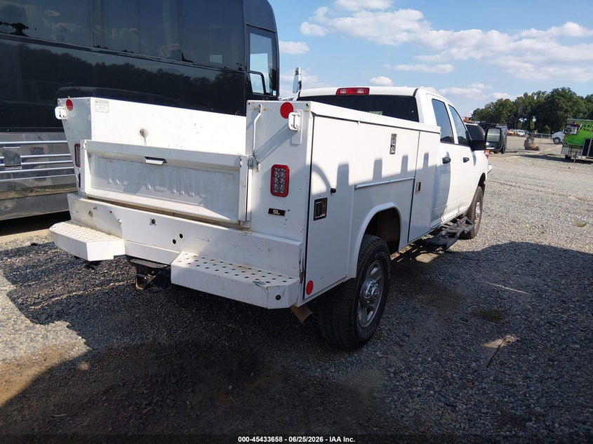 2024 Ram 2500 VIN 3C7WR5HJ2RG274760 IAAI salvage auction — LEFT SIDE, Salvage (North Carolina), sold $8,150 on 2026-07-29 (photo 4)