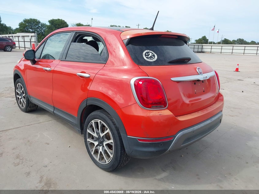 2016 Fiat 500x VIN ZFBCFYET3GP409675 IAAI salvage auction — NORMAL WEAR, Original (Texas), sold $650 on 2026-07-28 (photo 3)