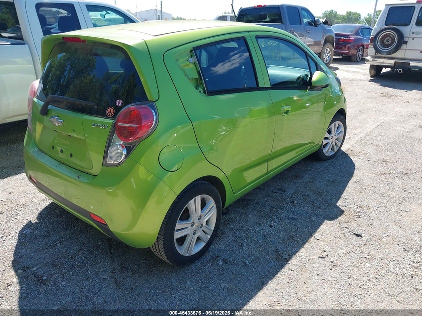 2014 Chevrolet Spark VIN KL8CB6S96EC549254 IAAI salvage auction — NORMAL WEAR, Clear (Indiana), sold $525 on 2026-07-29 (photo 4)