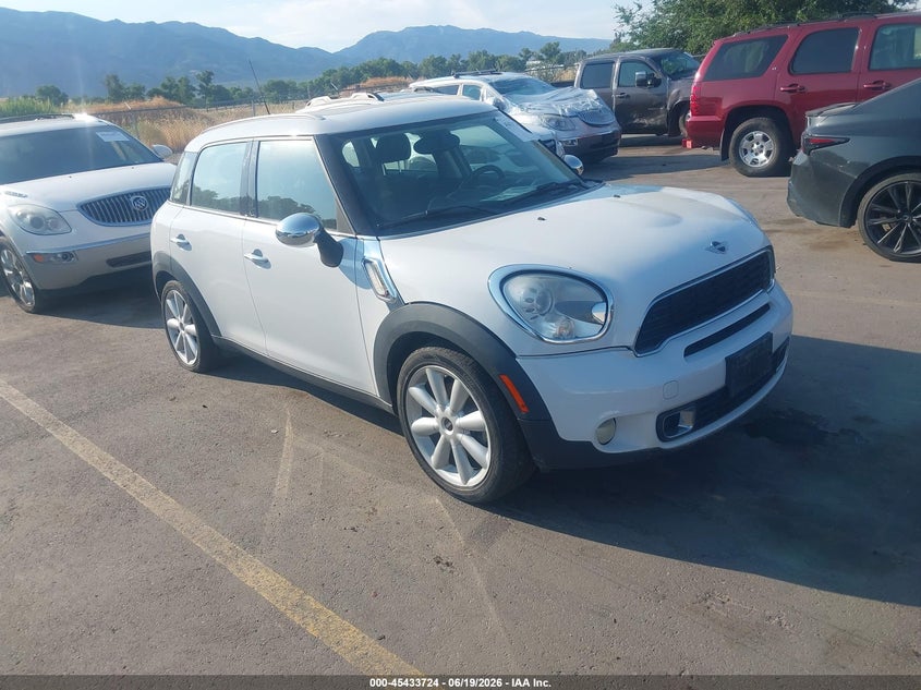 2011 Mini Cooper VIN WMWZC3C55BWL79856 IAAI salvage auction — NORMAL WEAR, Clear (Utah), sold $350 on 2026-07-09 (photo 1)