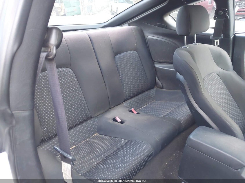 2007 Hyundai Tiburon VIN KMHHM66D17U235848 IAAI salvage auction — NORMAL WEAR, Clear (Pennsylvania), sold $375 on 2026-07-21 (photo 8)