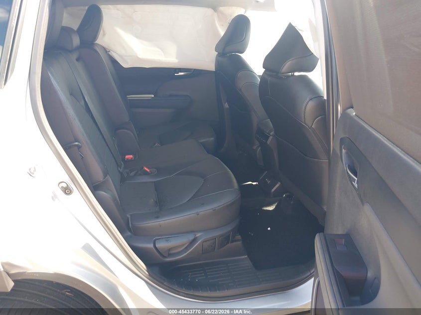 2022 Toyota Highlander VIN 5TDGZRAH9NS544370 IAAI salvage auction — FRONT END, Salvage Title, sold $14,500 on 2026-07-22 (photo 8)