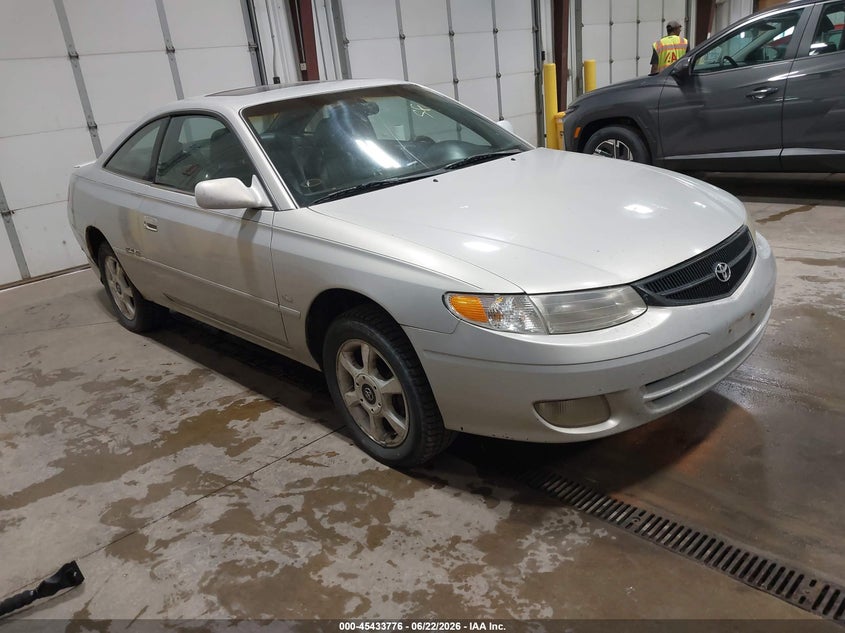 2000 Toyota Camry solara VIN 2T1CF22P3YC275929 IAAI salvage auction — REAR END, Salvage (North Dakota), sold $350 on 2026-07-10 (photo 1)