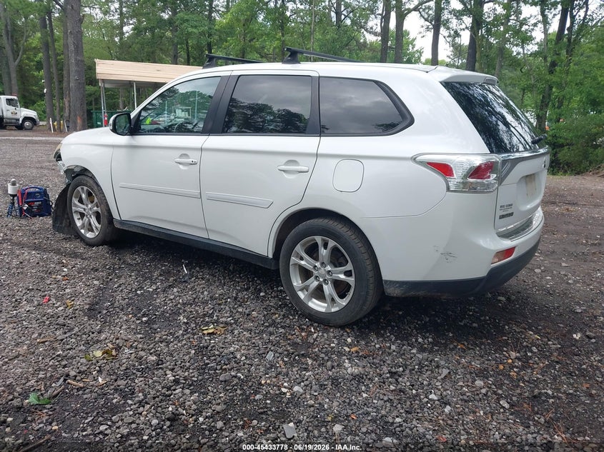2014 Mitsubishi Outlander VIN JA4AD3A32EZ008309 IAAI salvage auction — FRONT END, Clear (Virginia), sold $550 on 2026-07-21 (photo 3)
