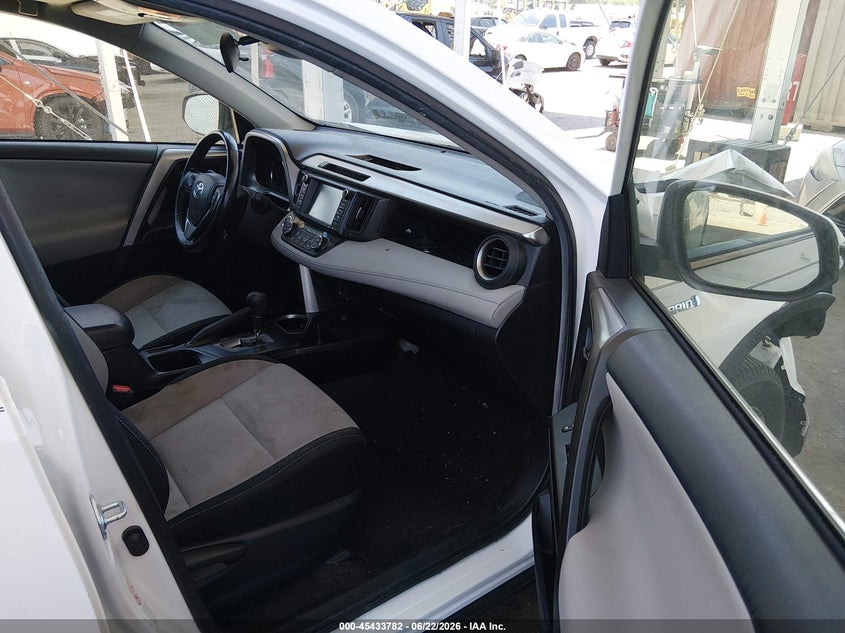 2016 Toyota VIN JTMRJREV5GD032734 IAAI salvage auction — RIGHT FRONT, Salvage (California), sold $4,225 on 2026-07-29 (photo 5)