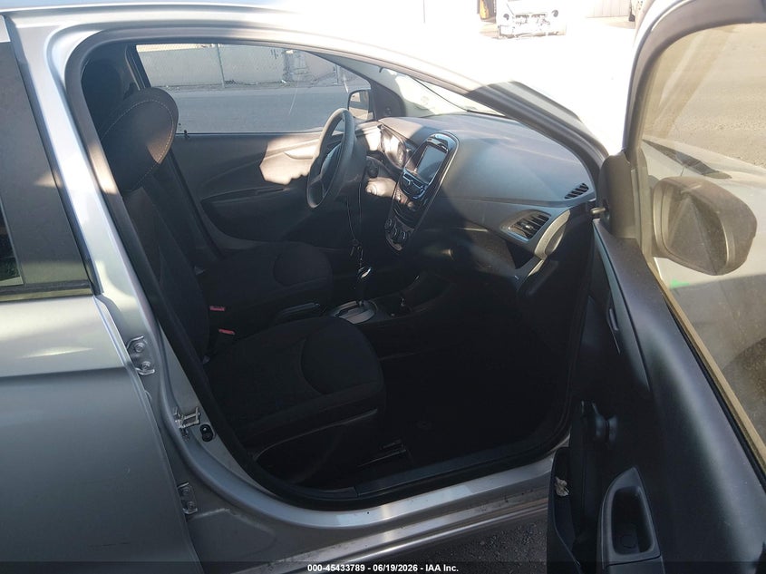 2019 Chevrolet Spark VIN KL8CB6SA9KC746747 IAAI salvage auction — FRONT & REAR, Salvage (Arizona), sold $575 on 2026-07-28 (photo 5)