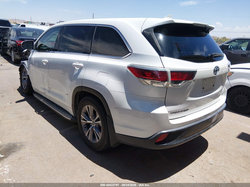 2016 Toyota Highlander VIN 5TDZKRFH1GS170748 IAAI salvage auction — LEFT FRONT, Original (Texas), sold $7,600 on 2026-08-24 (photo 3)