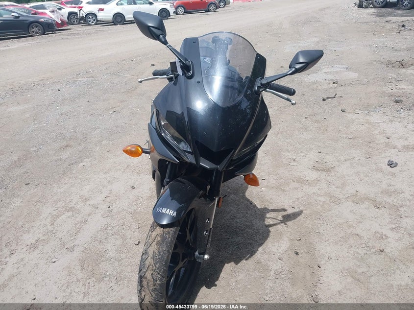 2023 Yamaha Yzf VIN MH3RH18Y7PK011982 IAAI salvage auction — THEFT, Salvage - Greater Than 75% (Maryland), sold $1,475 on 2026-07-14 (photo 5)