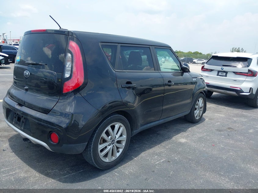 2017 Kia Soul VIN KNDJP3A52H7490214 IAAI salvage auction — FRONT END, Rebuildable (Florida), sold $1,300 on 2026-07-23 (photo 4)