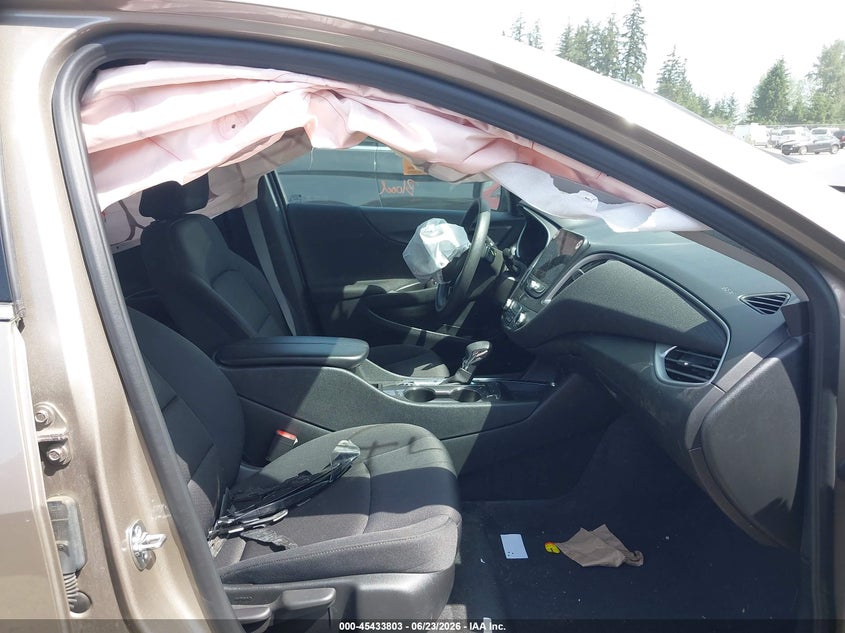 2025 Chevrolet Malibu VIN 1G1ZD5ST1SF150451 IAAI salvage auction — FRONT END, Enterprise Veh. Bill Of Sale -Parts Only (Washington), sold $1,000 on 2026-07-19 (photo 5)