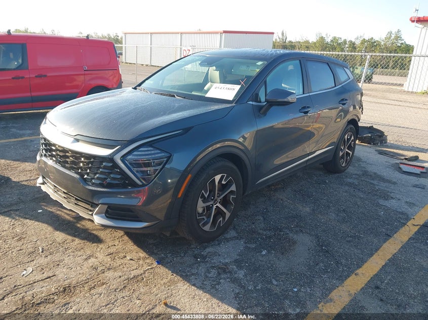2024 Kia Sportage VIN 5XYK33DF4RG167615 IAAI salvage auction — REAR END, Rebuildable (Florida), sold $7,150 on 2026-07-29 (photo 2)