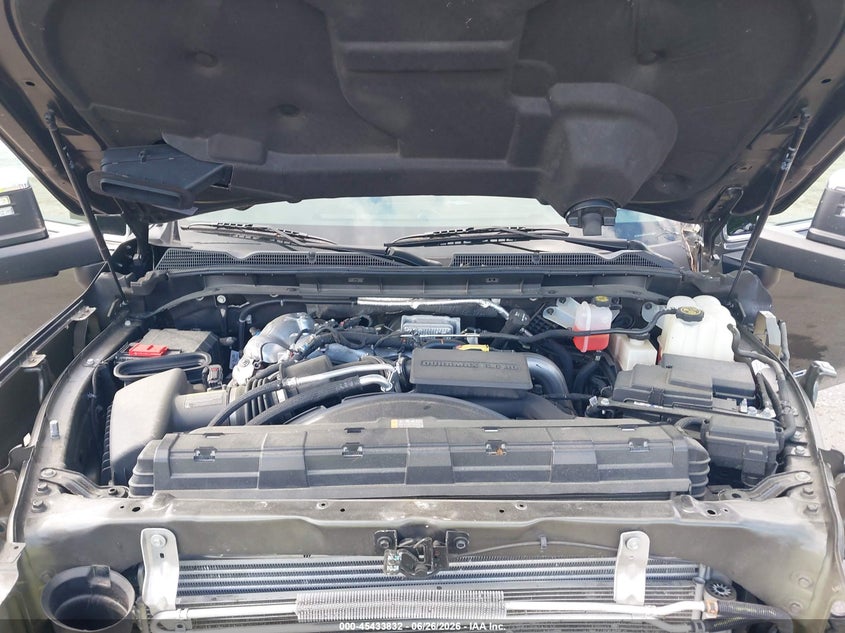 2023 Gmc SIERRA VIN 1GT49NEY6PF150494 IAAI salvage auction — FRONT END, Salvage Title, sold $25,100 on 2026-09-11 (photo 9)
