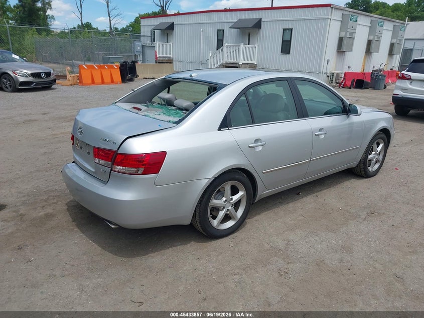 2008 Hyundai Sonata VIN 5NPEU46F78H351872 IAAI salvage auction — REAR END, Salvage - Greater Than 75% (Maryland), sold $125 on 2026-07-28 (photo 4)