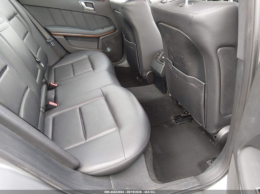 2012 Mercedes-benz E-class VIN WDDHF8JBXCA537947 IAAI salvage auction — NORMAL WEAR, Clear (South Carolina), sold $1,150 on 2026-07-28 (photo 8)