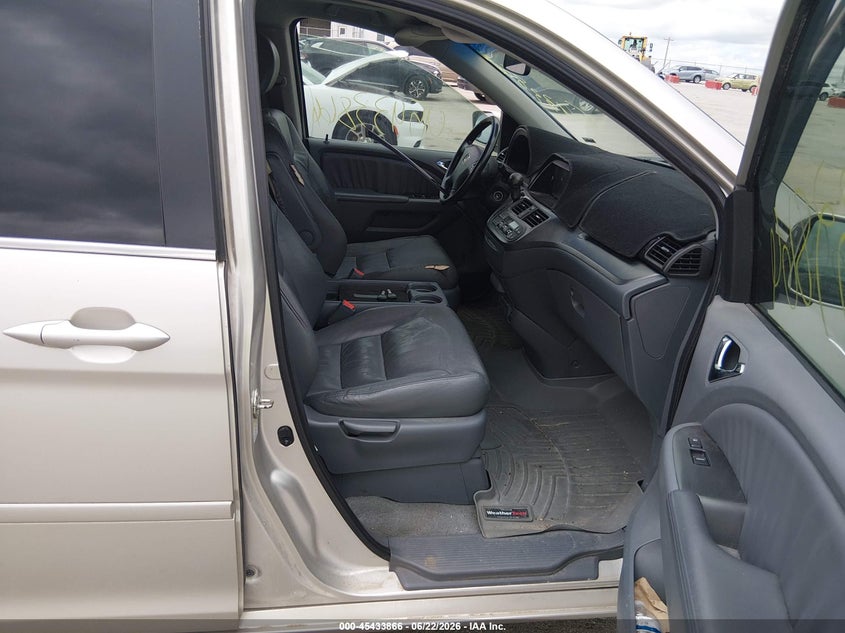 2007 Honda Odyssey VIN 5FNRL38657B444141 IAAI salvage auction — NORMAL WEAR, Clear (Missouri), sold $525 on 2026-07-09 (photo 5)
