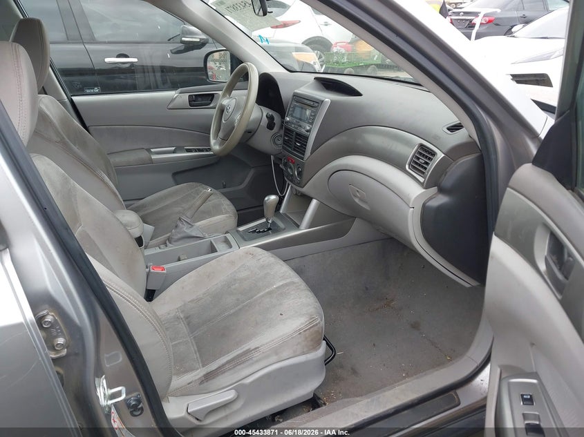 2009 Subaru Forester VIN JF2SH61649H778227 IAAI salvage auction — NORMAL WEAR, Clear - Dealer Only (California), sold $525 on 2026-07-22 (photo 5)