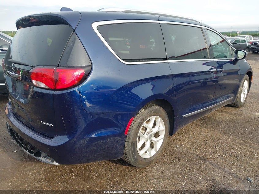 2020 Chrysler Pacifica VIN 2C4RC1GG4LR151764 IAAI salvage auction — REAR END, Clear (Oklahoma), sold $3,550 on 2026-07-29 (photo 4)